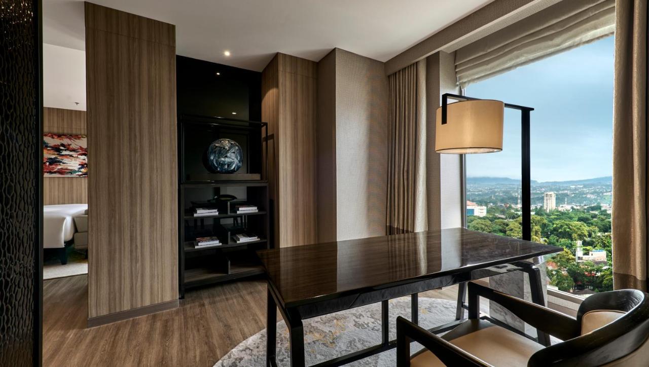 Pullman Bandung Grand Central 外观 照片